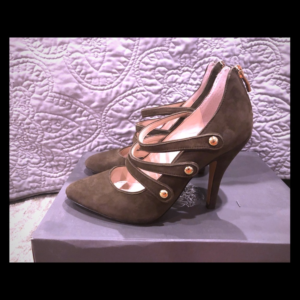 Vince Camuto Jamily Olive Drab 3 Strap heels